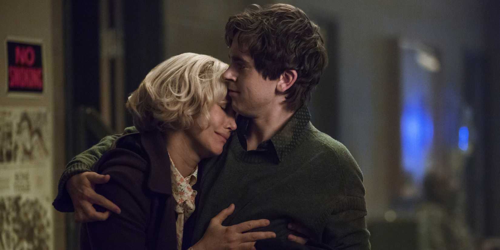 Norman Bates e sua mãe em Bates Motel