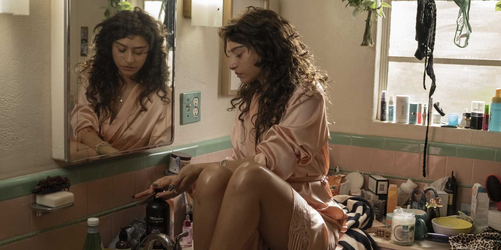 Odessa A’zion como Tallulah em I Love LA