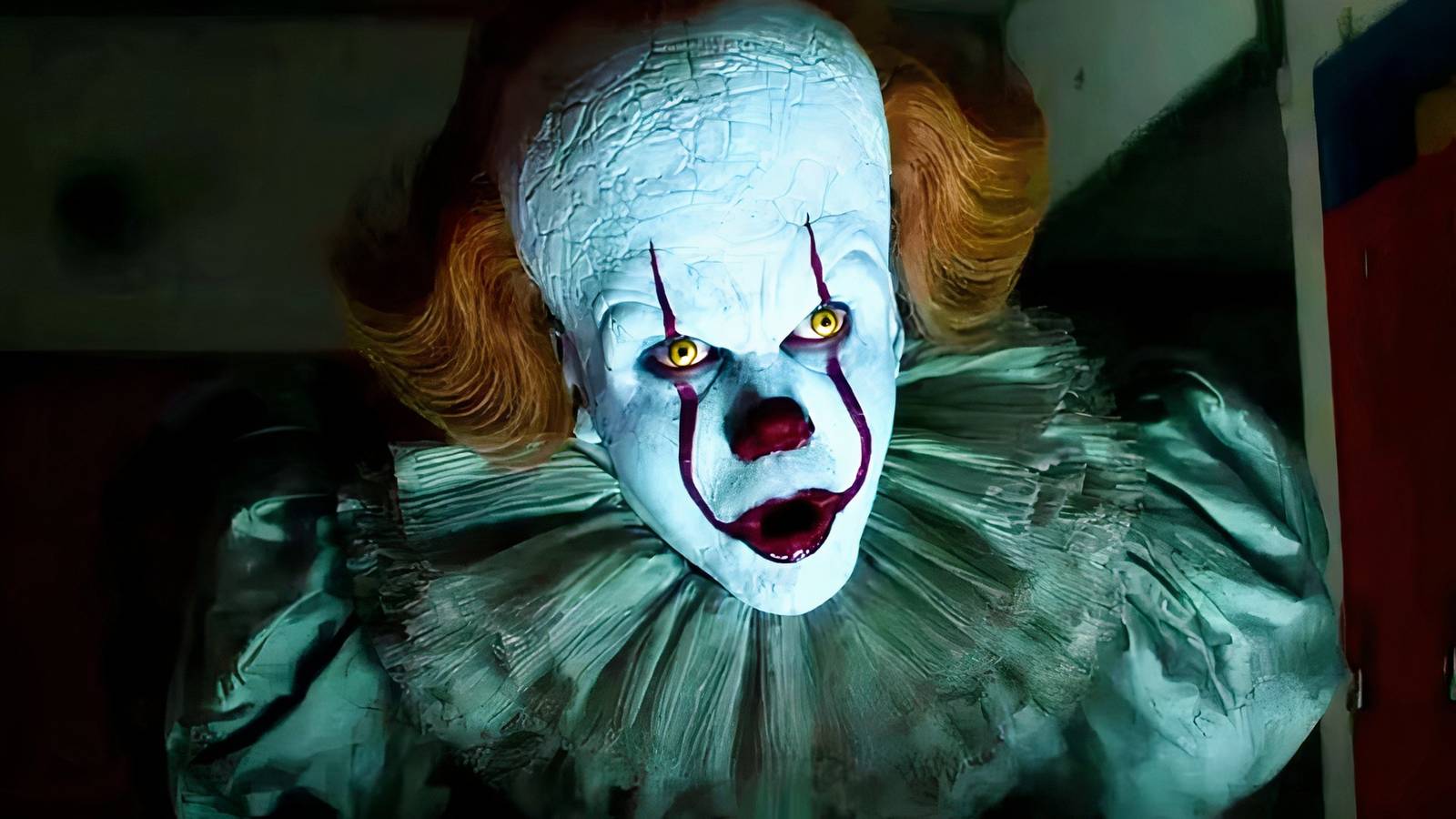Pennywise in It: Welcome to Derry