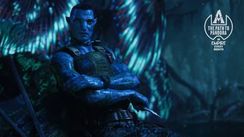 Stephen Lang leaning against a tree as Quaritch in Avatar Fire and Ash