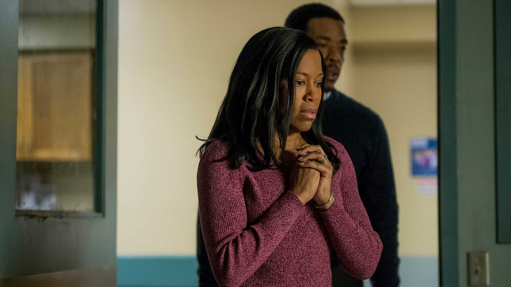regina king looking worried in seven seconds tv show