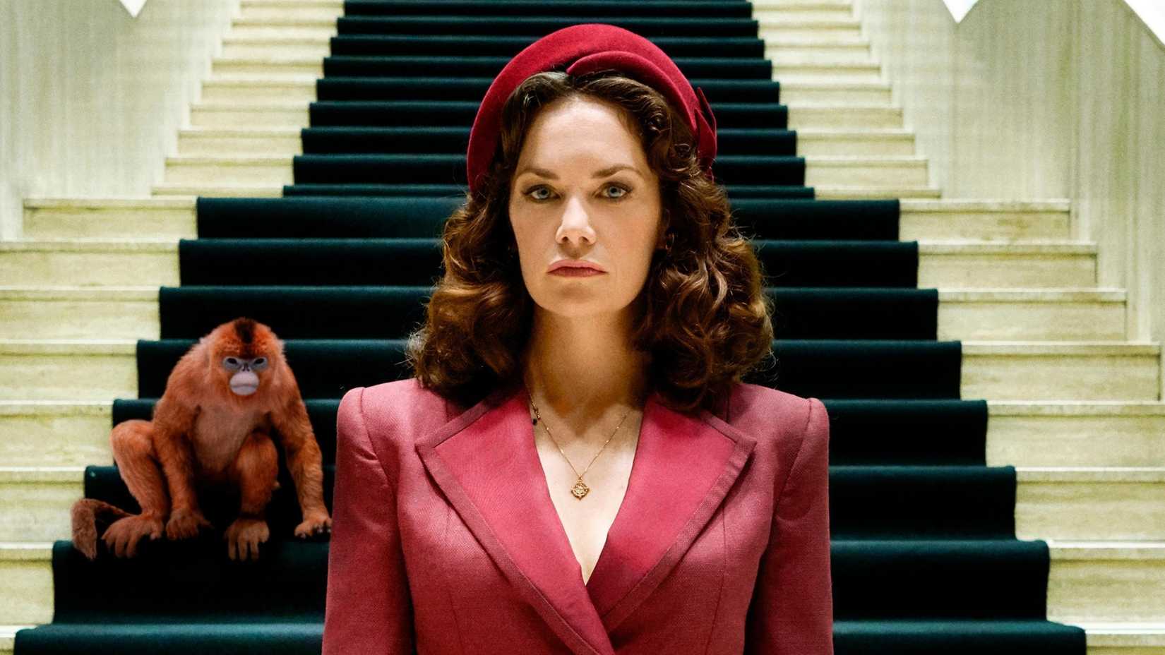 Ruth Wilson como Sra. Coulter em His Dark Materials