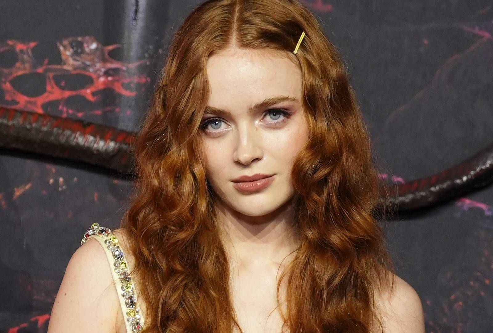 Sadie Sink Addresses Max's Fate In Stranger Things Season 5 Vol 1