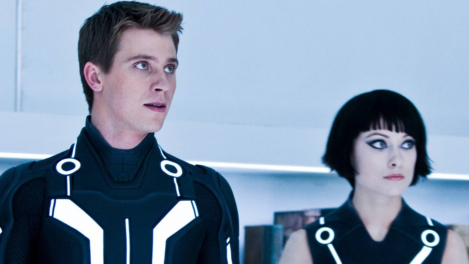 Sam Flynn and Quorra in Tron Legacy