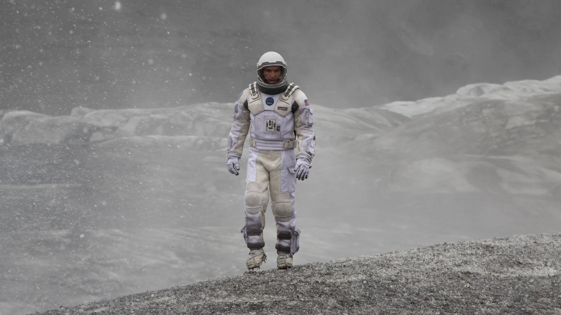 New Version Of Christopher Nolan’s Interstellar Officially Releasing ...