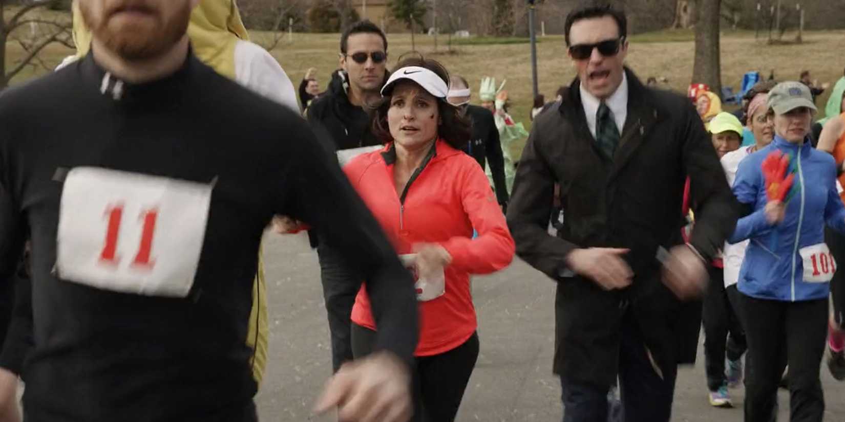 Selina correndo em Veep