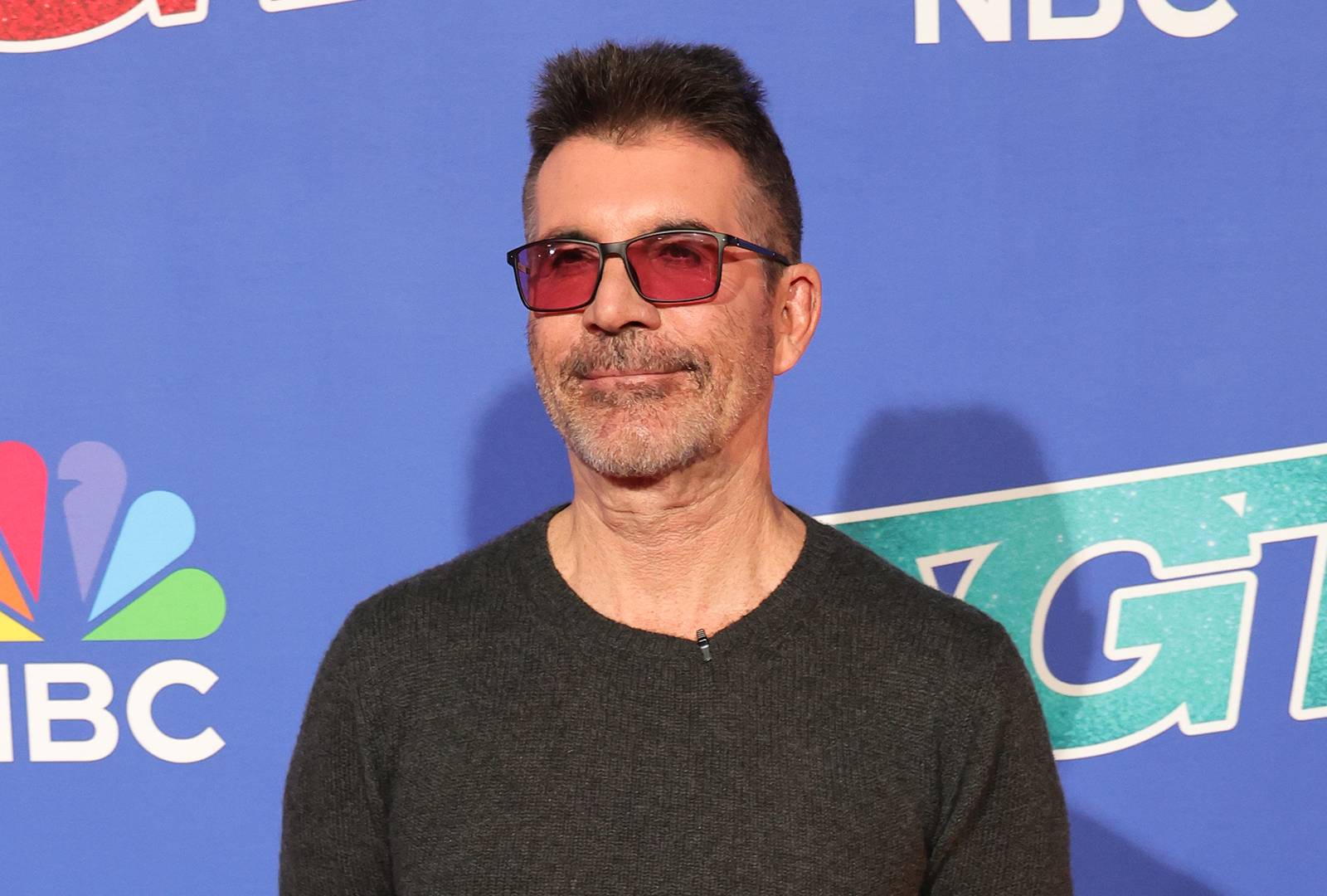 Simon Cowell Apologizes For Harsh Critiques On American Idol