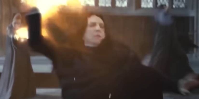 Snape ataca os Carrows em Harry Potter
