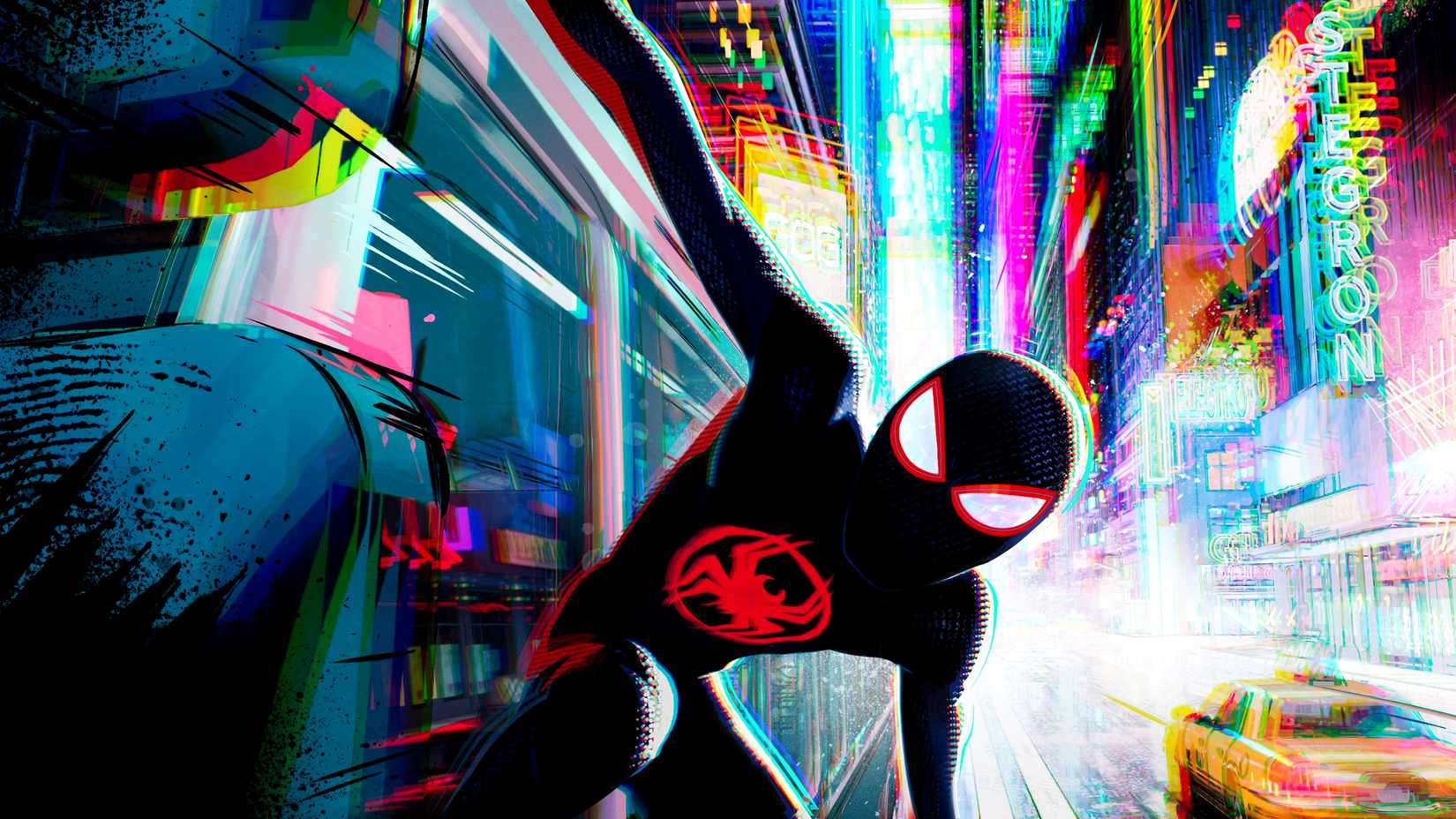 Spider-Man wiszący jedną ręką w scenie z filmu Spider-Man: Beyond The Spider-Verse