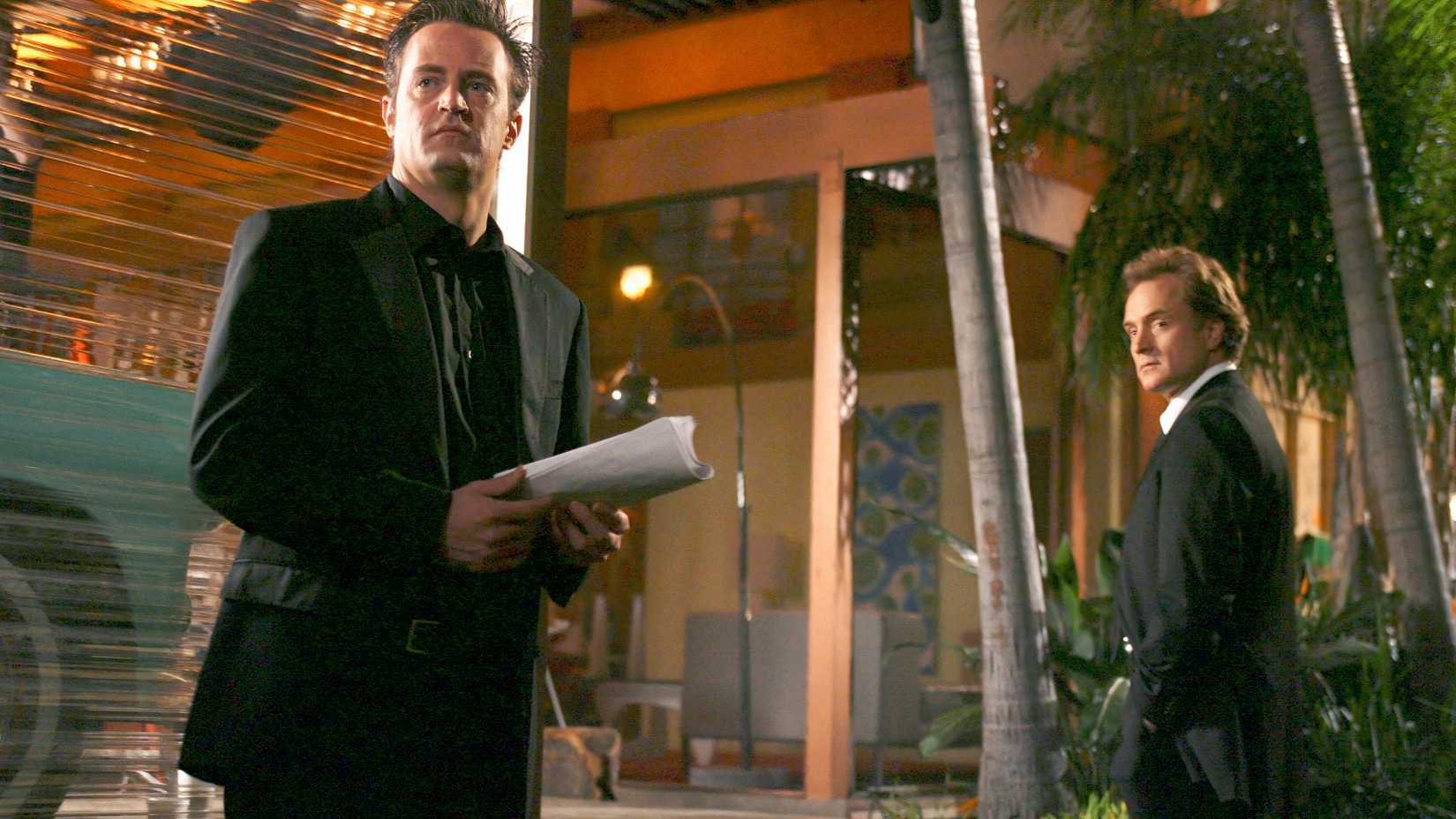 Matthew Perry e Bradley Whitford em Studio 60 on the Sunset Strip