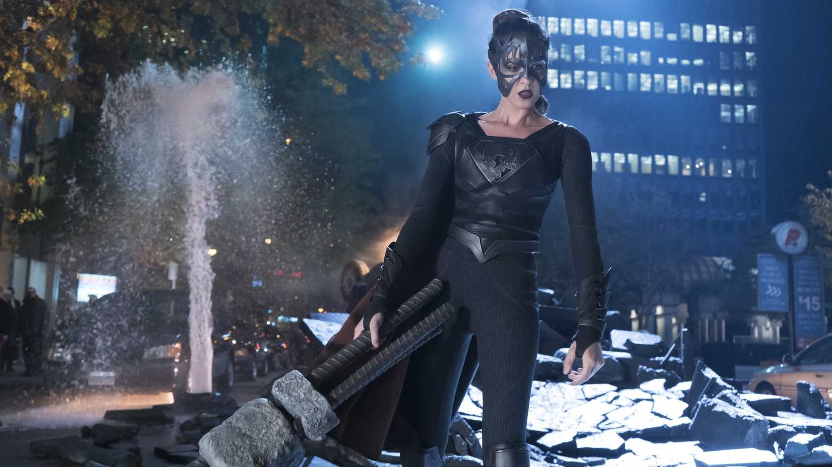 Odette Annable as Reign in Supergirl season 3, episode 9.