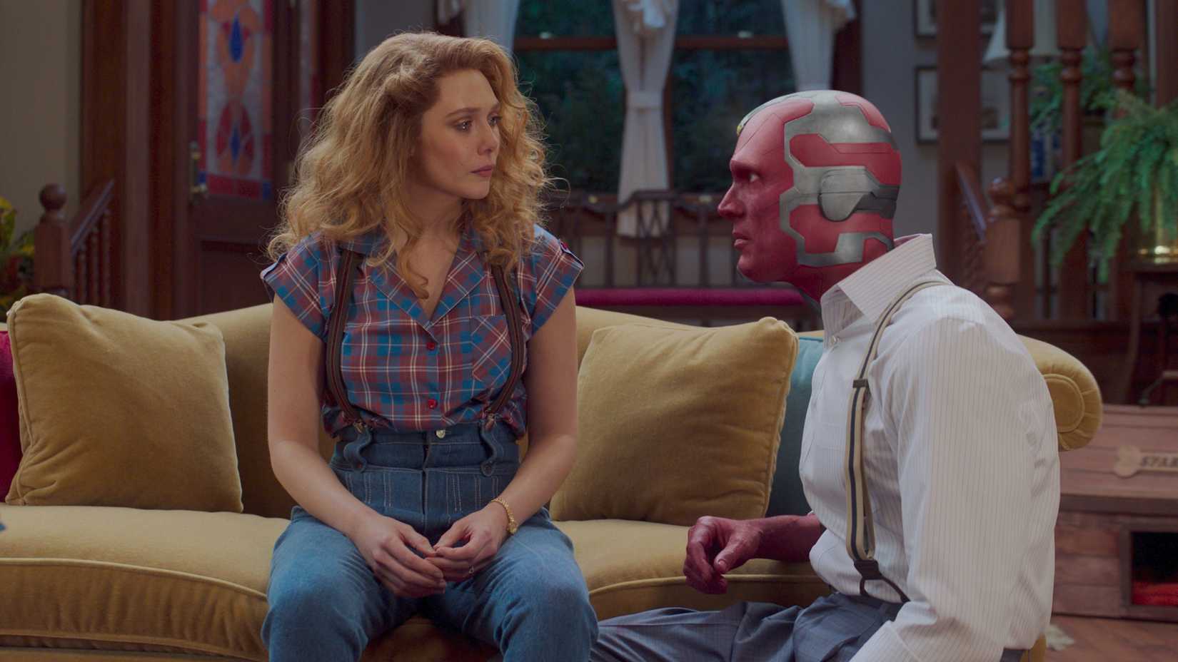 Wanda Maximoff (Elizabeth Olsen) and Vision (Paul Bettany) in WandaVision