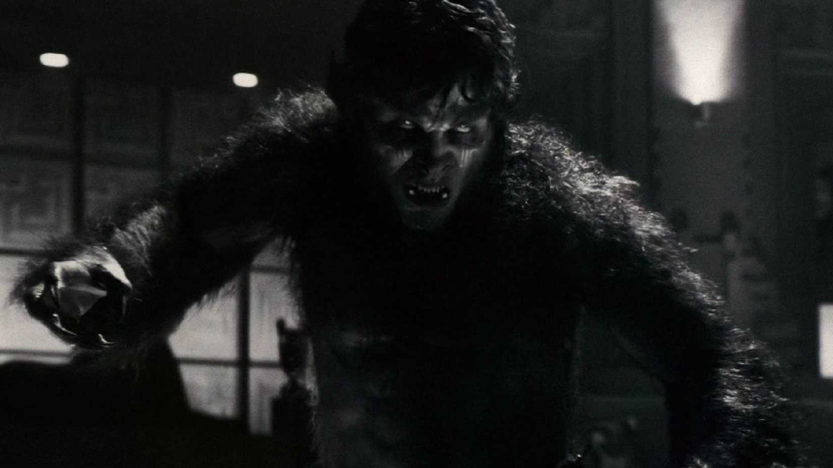 the mcu's werewolf by night in wolf form