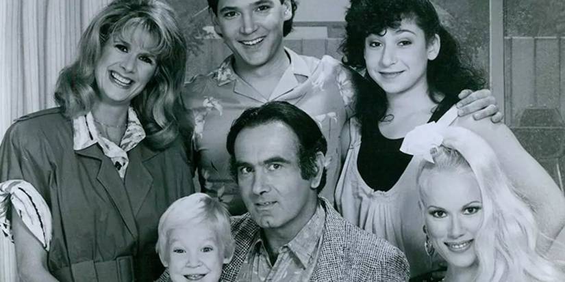 The cast of The Tortellis in black and white.