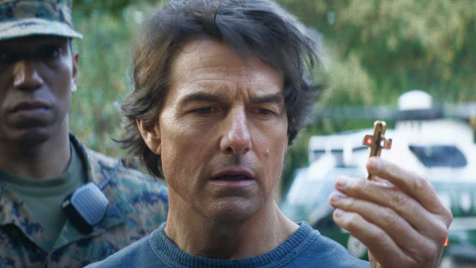 Tom Cruise como Ethan Hunt em Missão: Impossível - Acerto de Contas Final