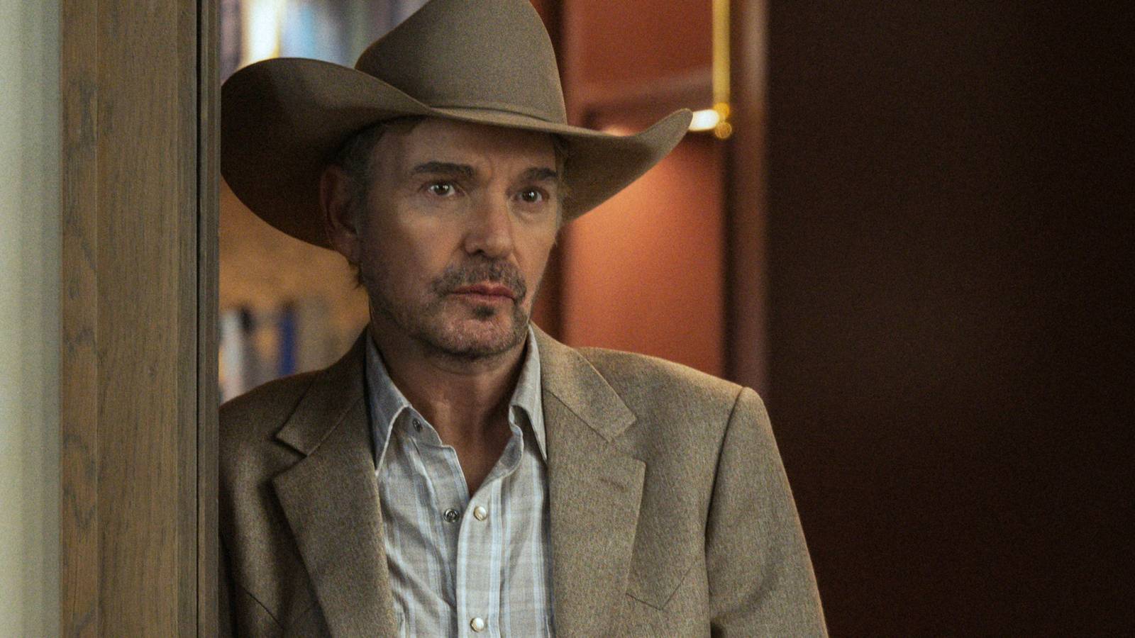 Tommy Sad in Landman-1