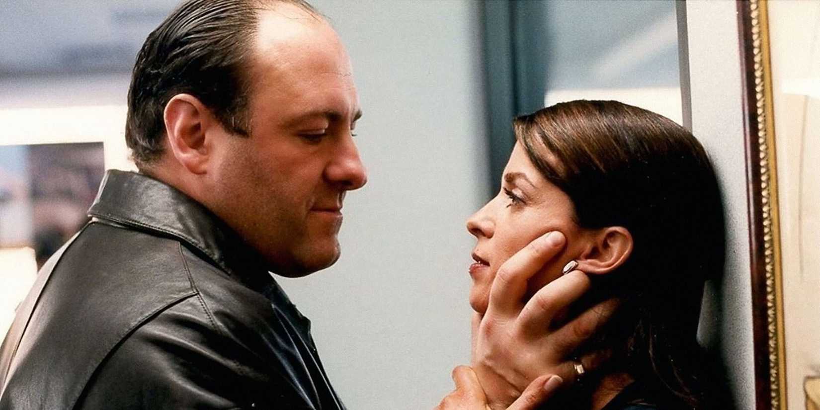 Tony Soprano agarra Gloria em