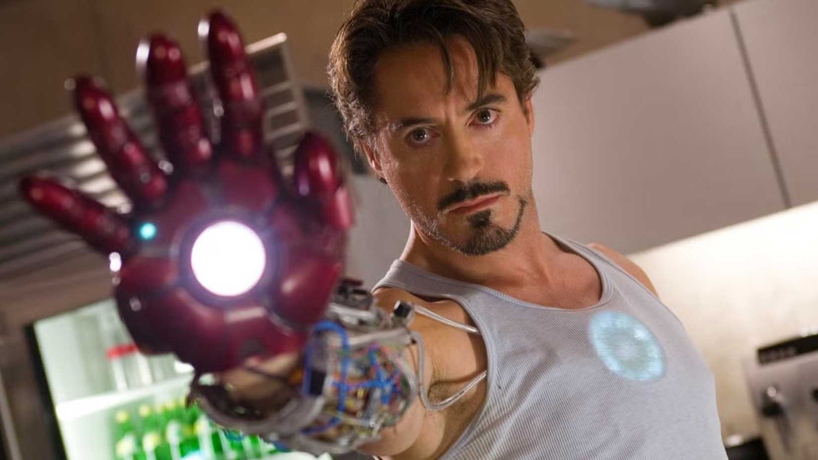 tony stark trying out his iron man gauntlet in the mcu