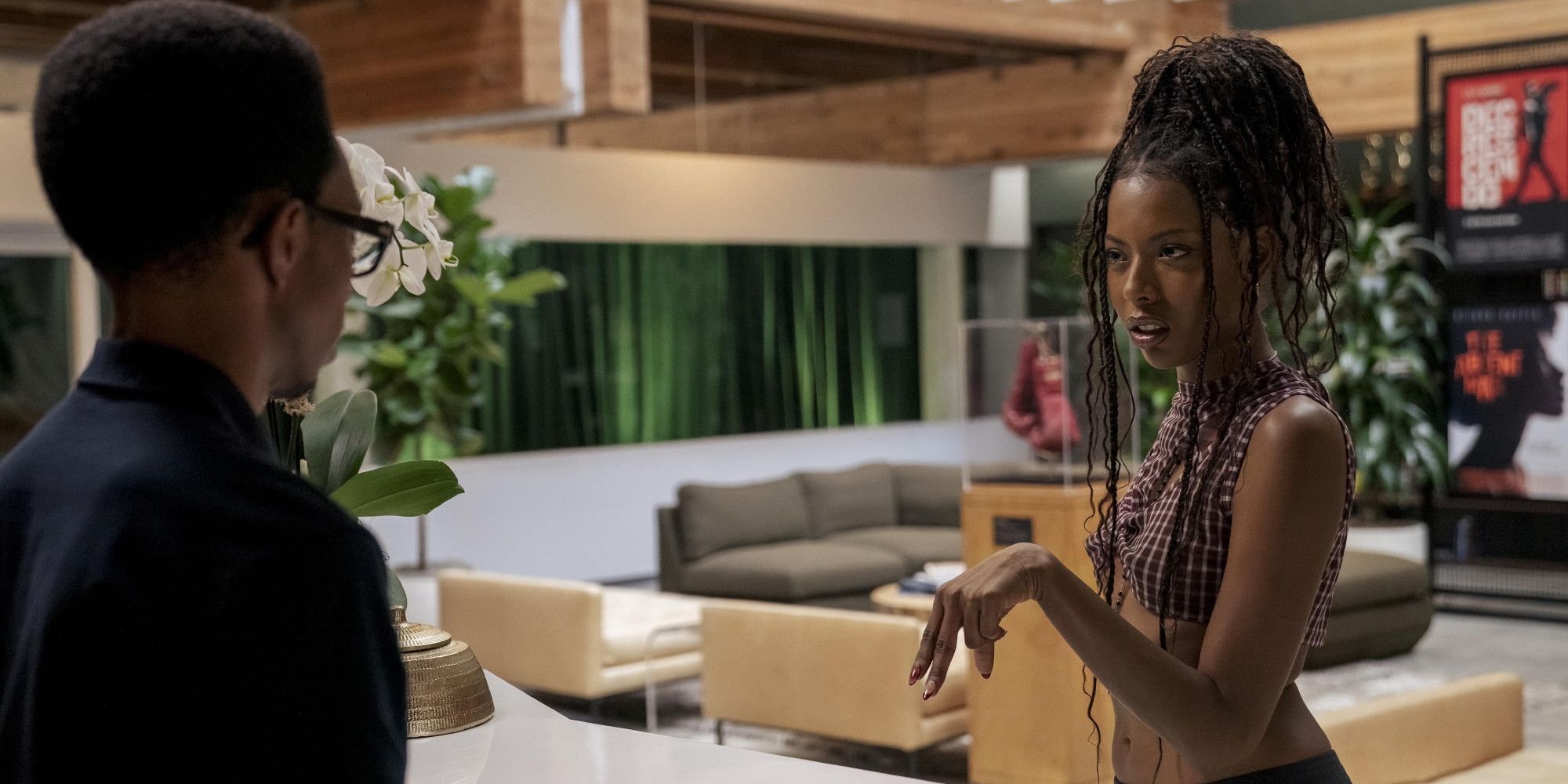 True Whitaker como Alani em I Love LA