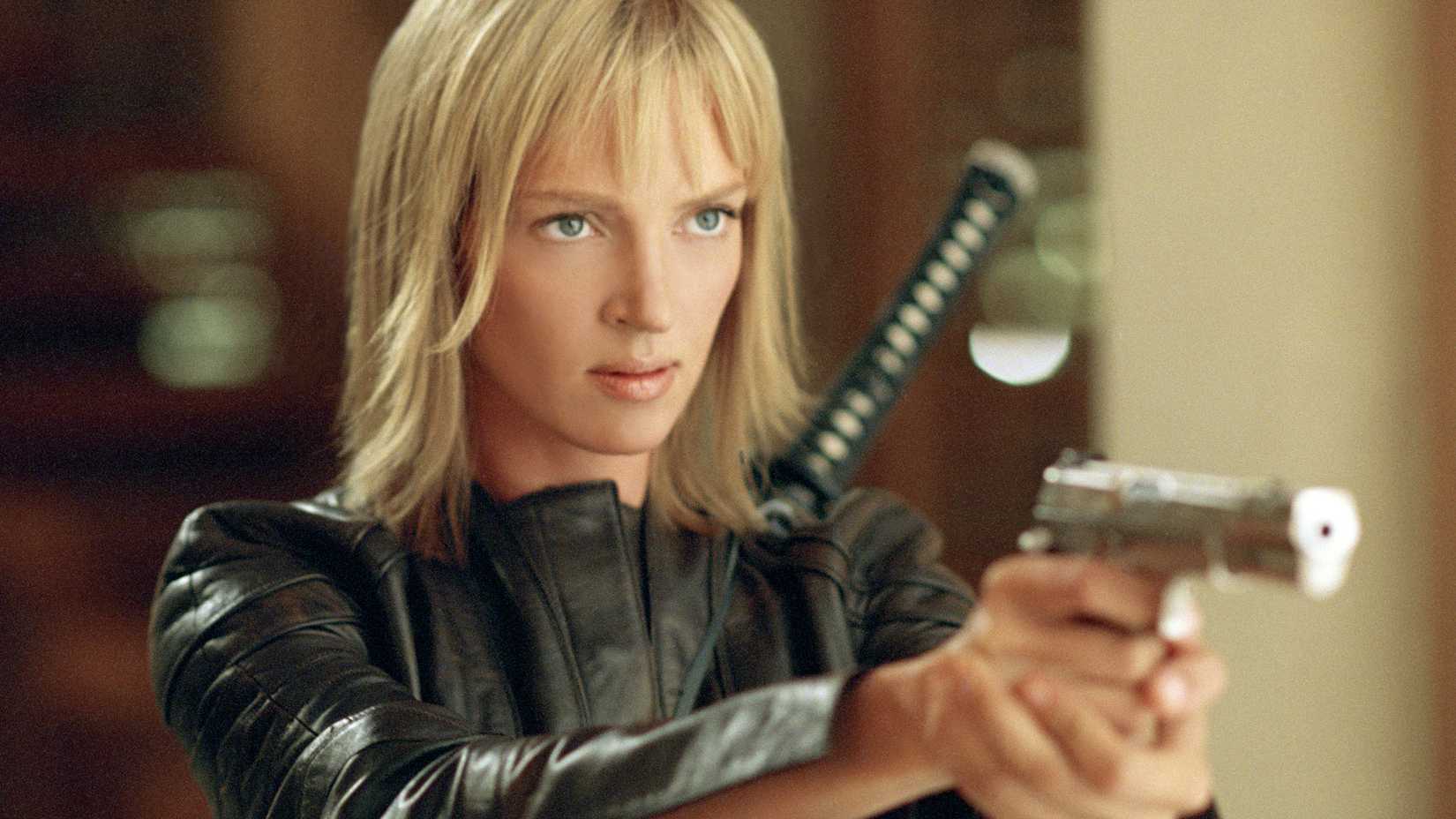 Uma Thurman em Kill Bill 2 com uma arma