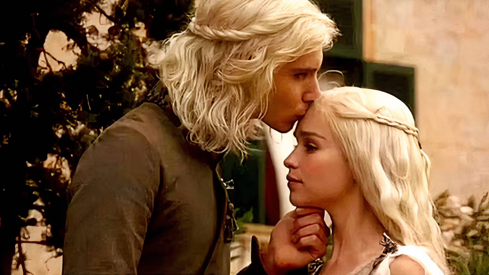 Viserys kissing his sister Daenerys in Game of Thrones