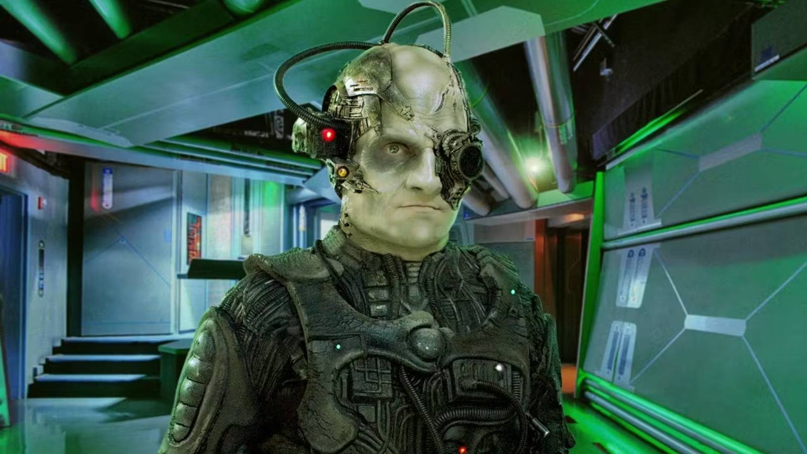 Exploding Borg Drone Voyager Is About To Ally With the Borg Again