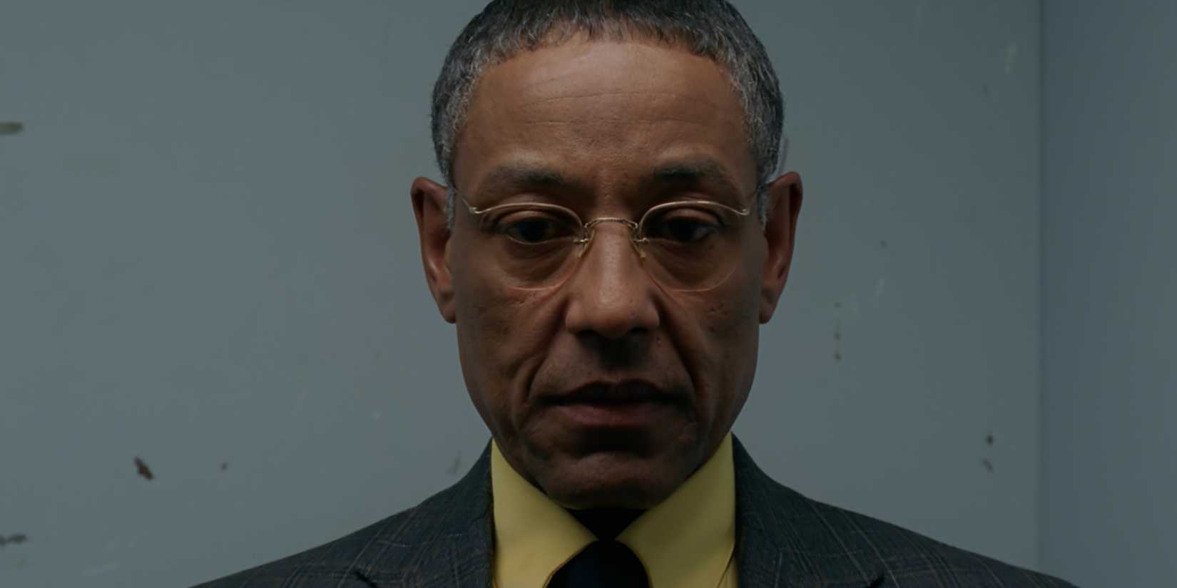 Um close-up de Giancarlo Esposito como Gus Fring em Breaking Bad