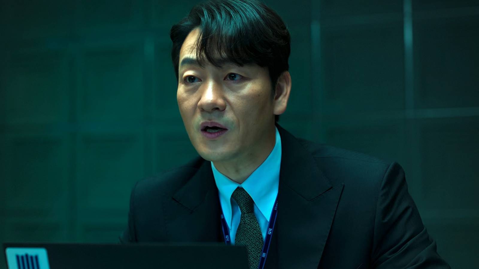 Netflix's 12-Part Twist-Filled K-Drama Is A Global Streaming Powerhouse