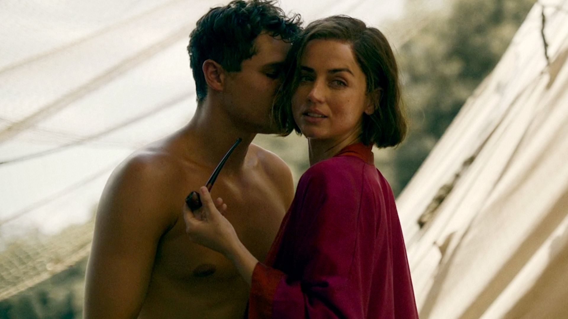 We're 1 Week Away From Sydney Sweeney & Ana De Armas' R-Rated Thriller's Netflix Arrival image