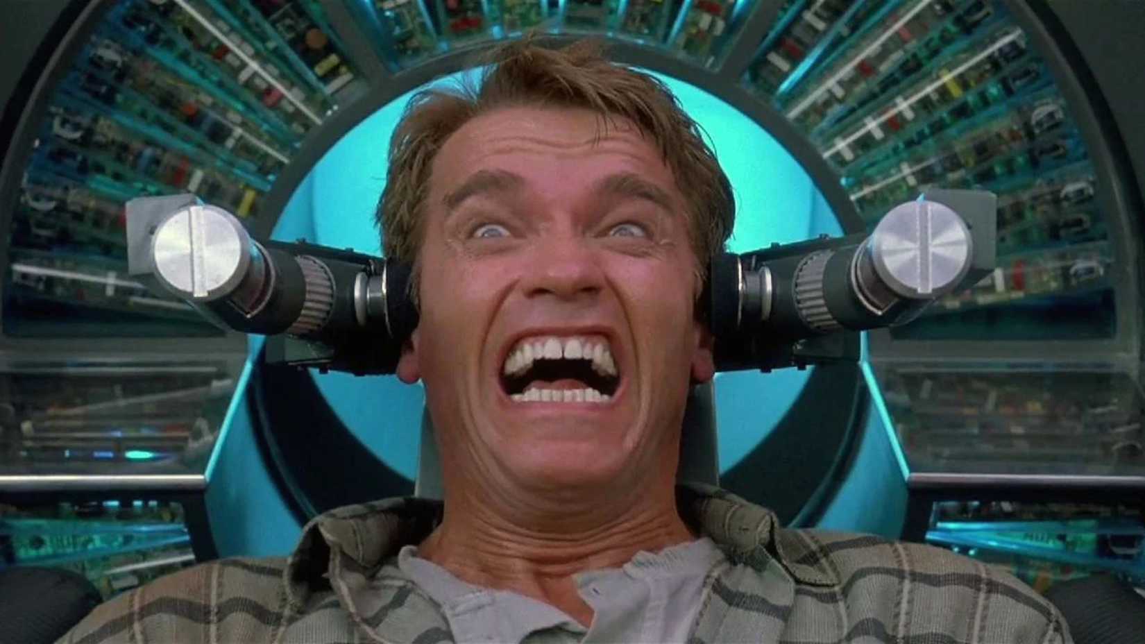 Arnold Schwarzenegger’s 10 Highest-Grossing Movies 1 Arnold Schwarzenegger as Douglas Quaid in Total Recall