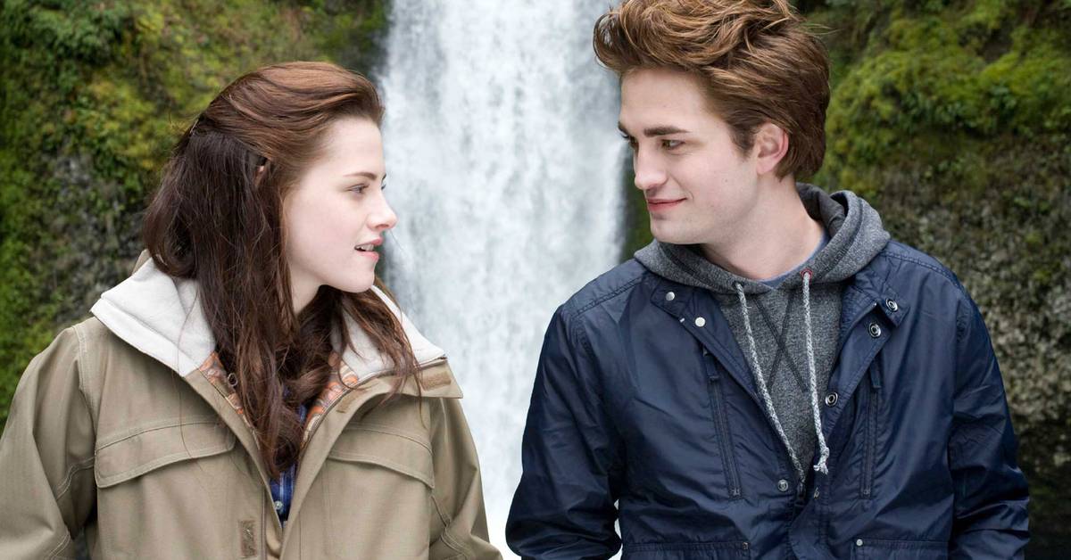 Kristen Stewart Wants To Direct Twilight Reboot with "Huge Budget"