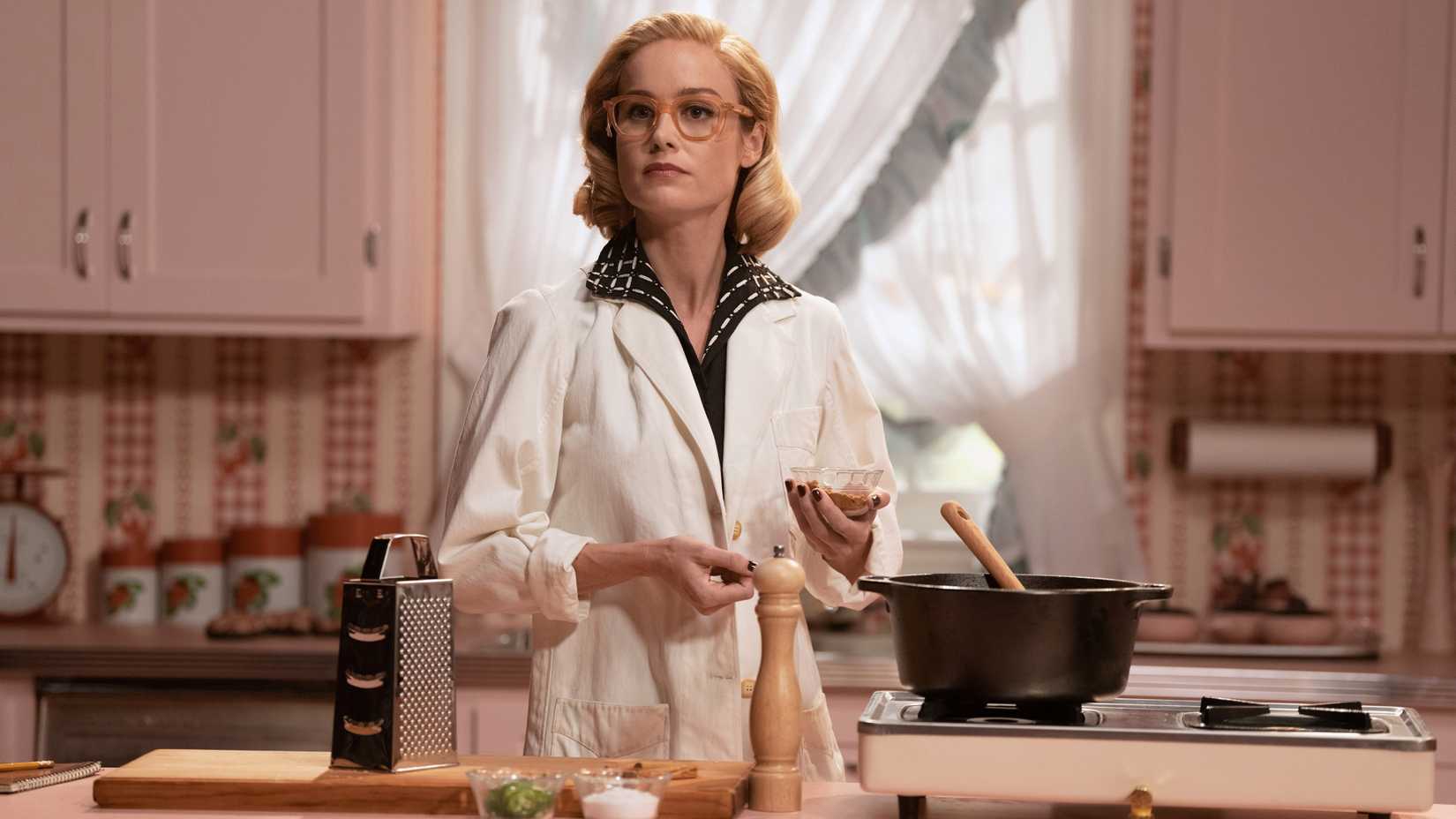 Brie Larson em Lessons in Chemistry