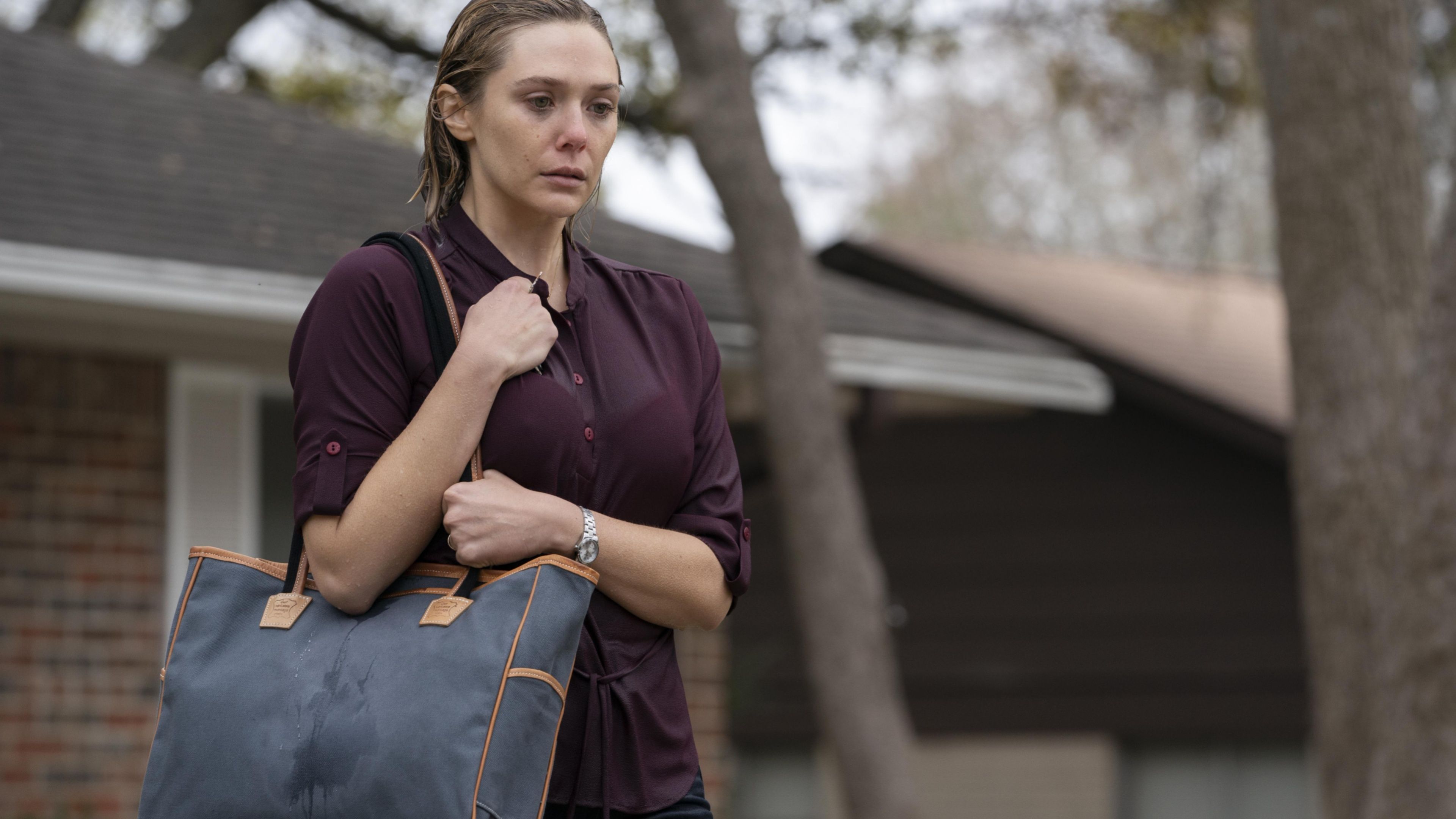 Candy Montgomery (Elizabeth Olsen) in Love & Death