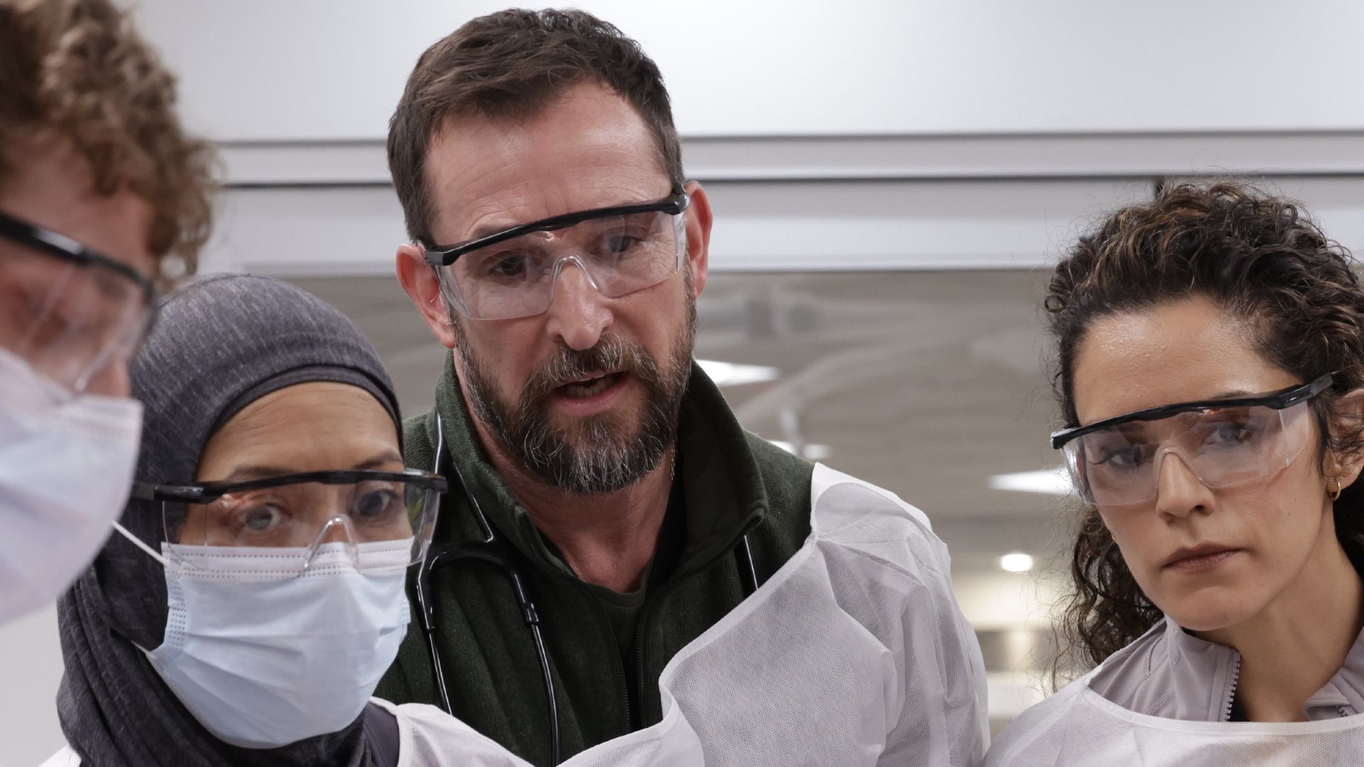 The Pitt Season 2: Dr. Robby's Sabbatical & Uncertain Future At PTMC image