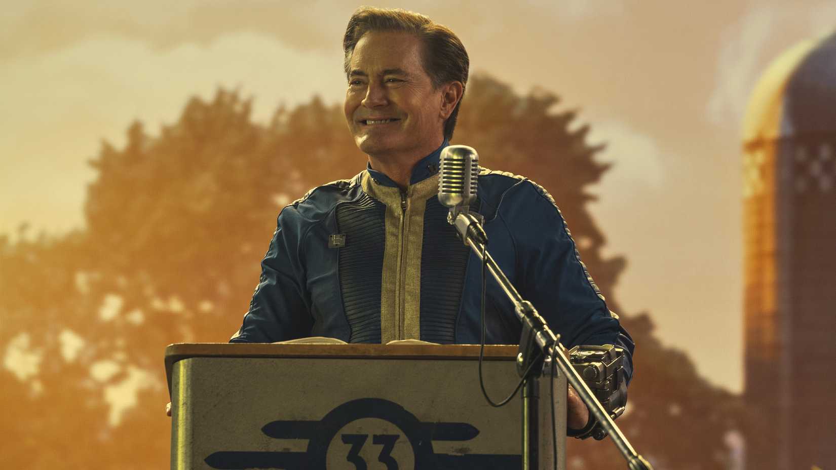 Kyle MacLachlan is still on the podium in Fallout.