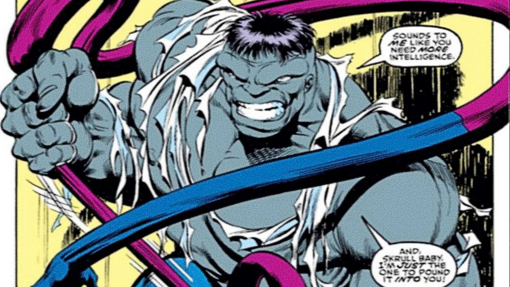 Gray Hulk talks while grabbing a super-elastic opponent