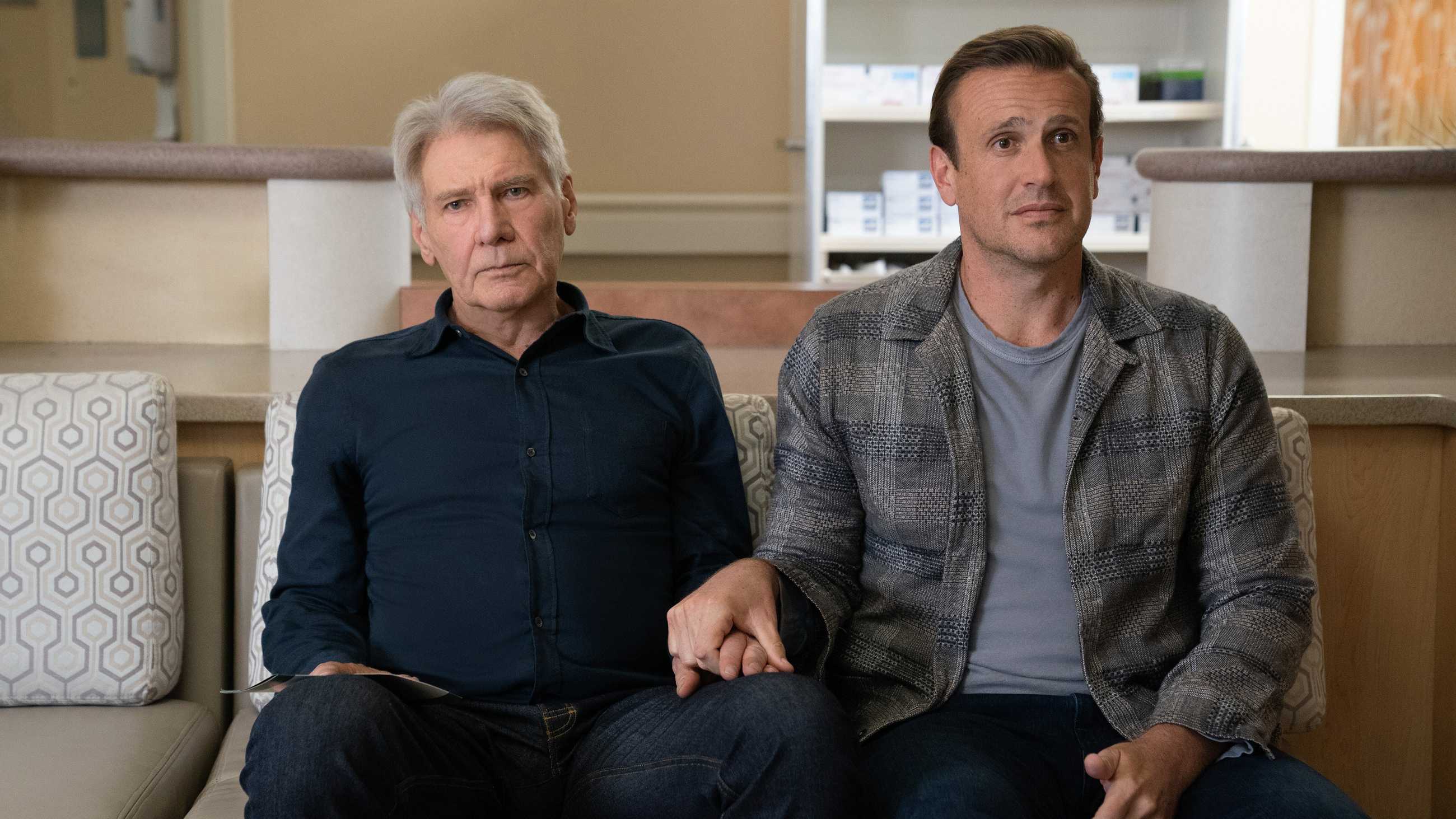 Harrison Ford e Jason Segel em Shrinking