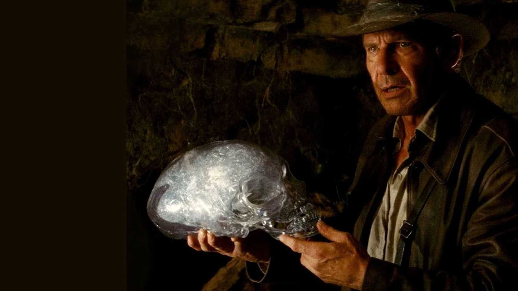 Harrison Ford como Indiana Jones em O Reino da Caveira de Cristal