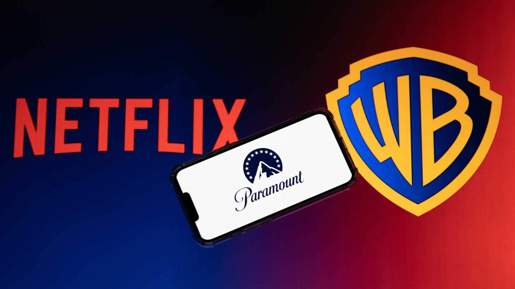 Logos da Netflix, Paramount e Warner Bros.