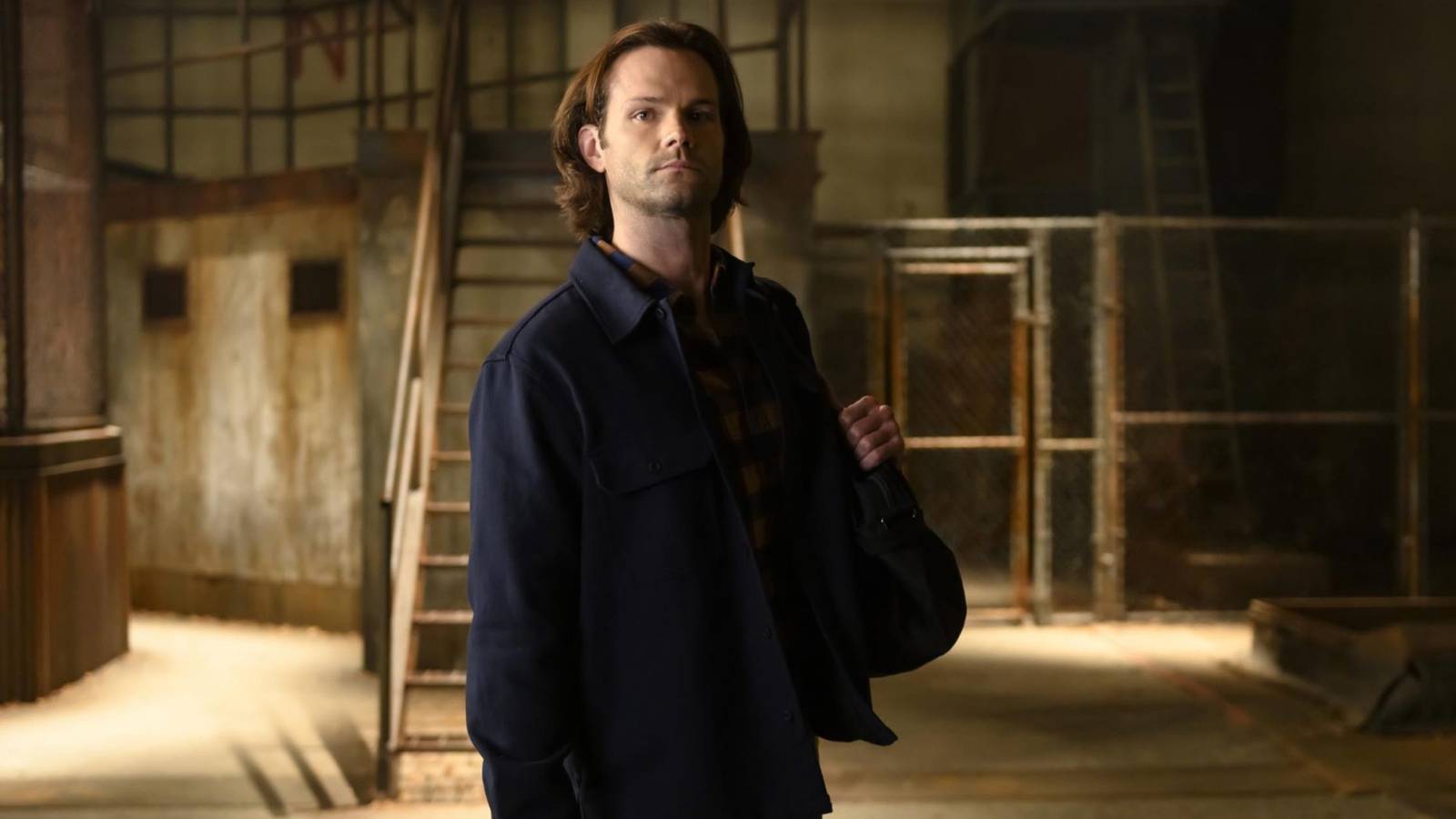 Jared Padalecki as Sam Winchester looking ahead in Supernatural season 15