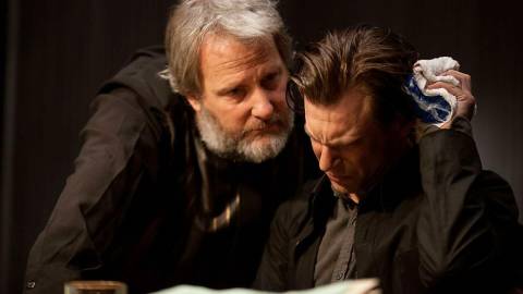 Jeff Daniels and Paul Dano in Looper