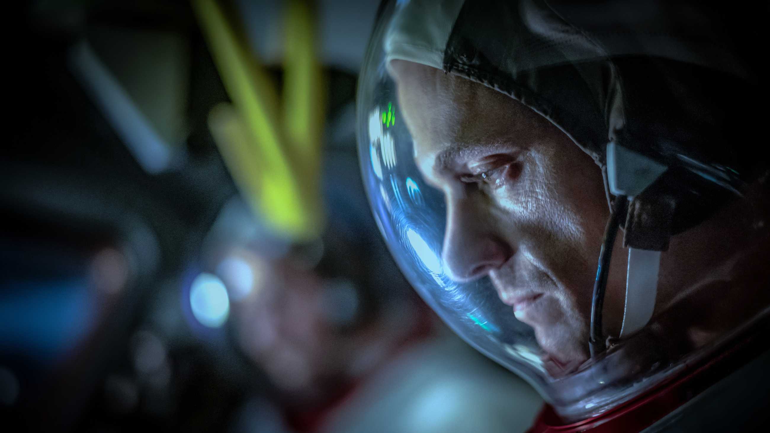 Joel Kinnaman em For All Mankind