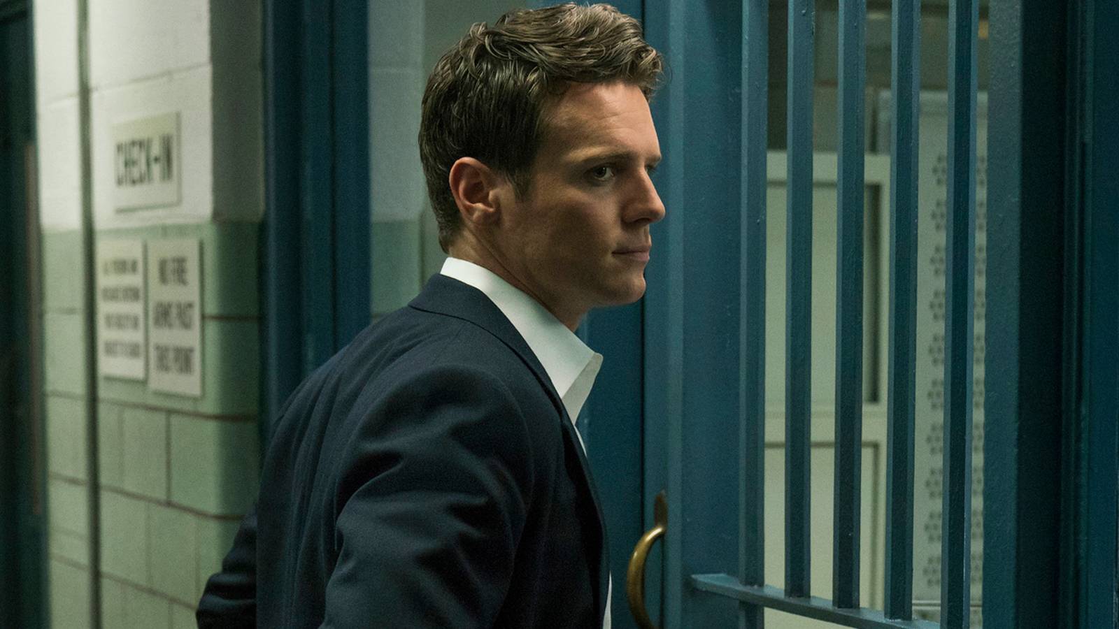 8 Years Later, Jonathan Groff’s 2-Season Netflix Crime Thriller Is a ...