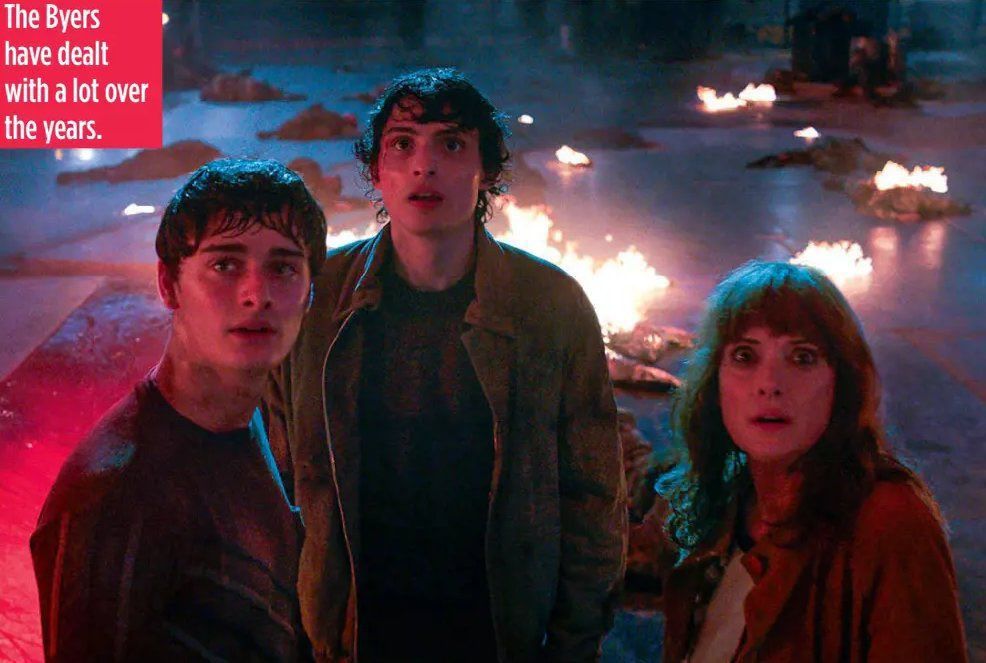 Joyce, Will and Mike Stranger Things Volume 2