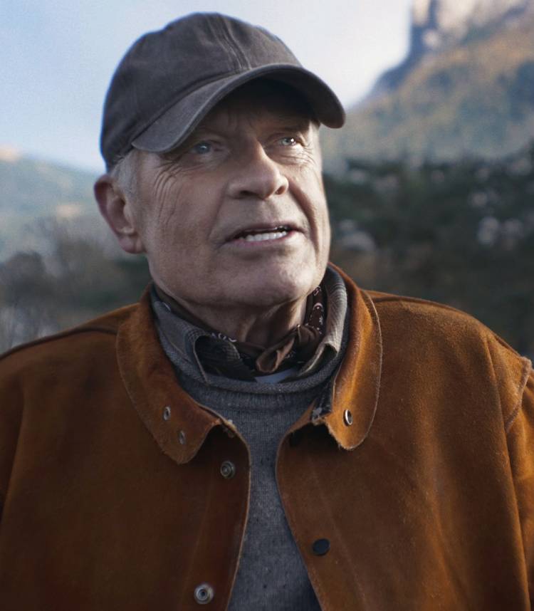 Kelsey Grammer como Henry no filme Turbulence