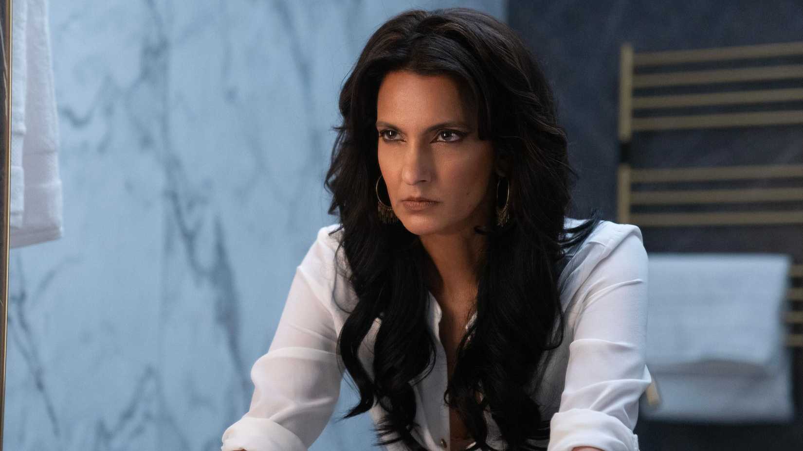 lucky poorna jagannathan looking angry in deli boys