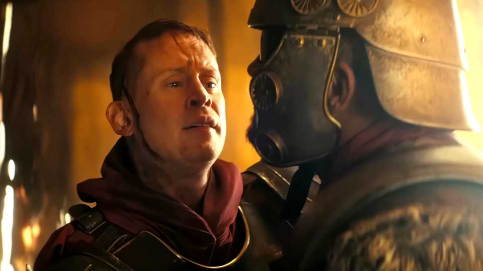 Macaulay Culkin stabbing a Caesar's Legion member in the chin in Fallout season 2