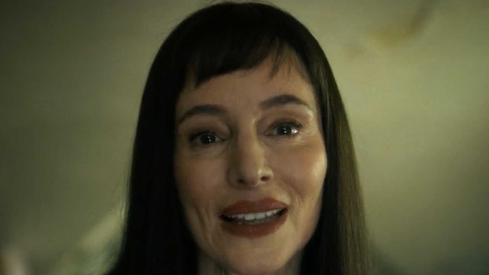 Madeleine Stowe's Ingrid in It Welcome to Derry episode 6