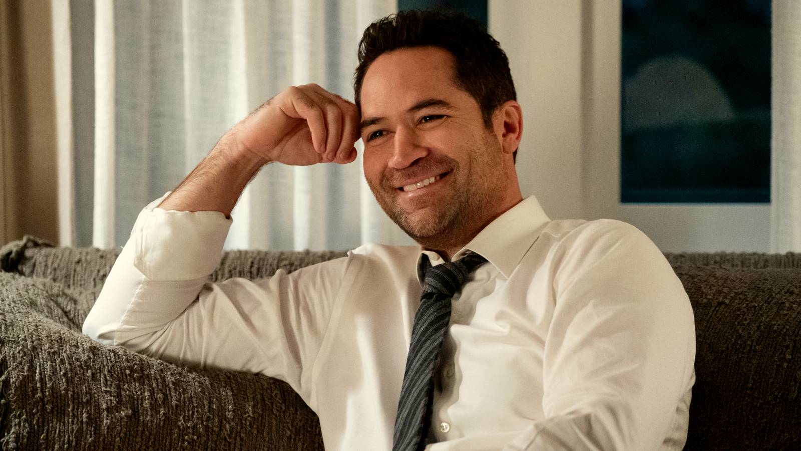 Netflix's Disappointing The Lincoln Lawyer Season 6 Decision Addressed By Michael Connelly