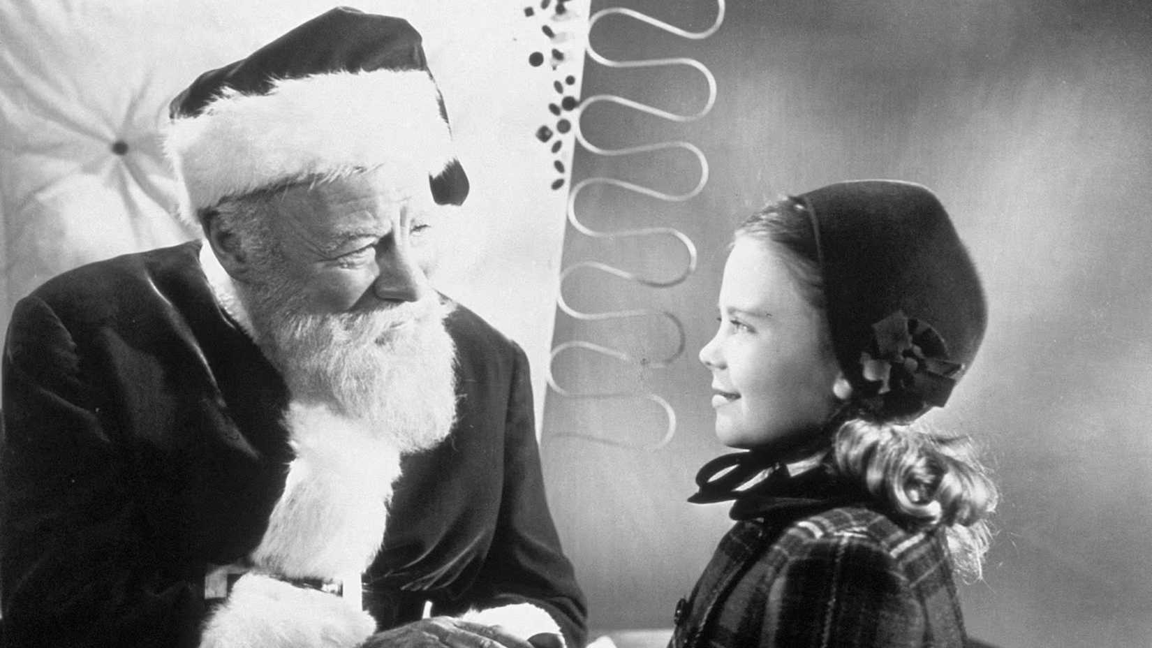 Cena do filme Milagre na Rua 34 com o Papai Noel